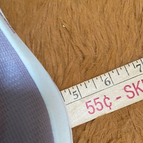 Brooks Women's Light Purple Sneakers - Picture 13 of 15